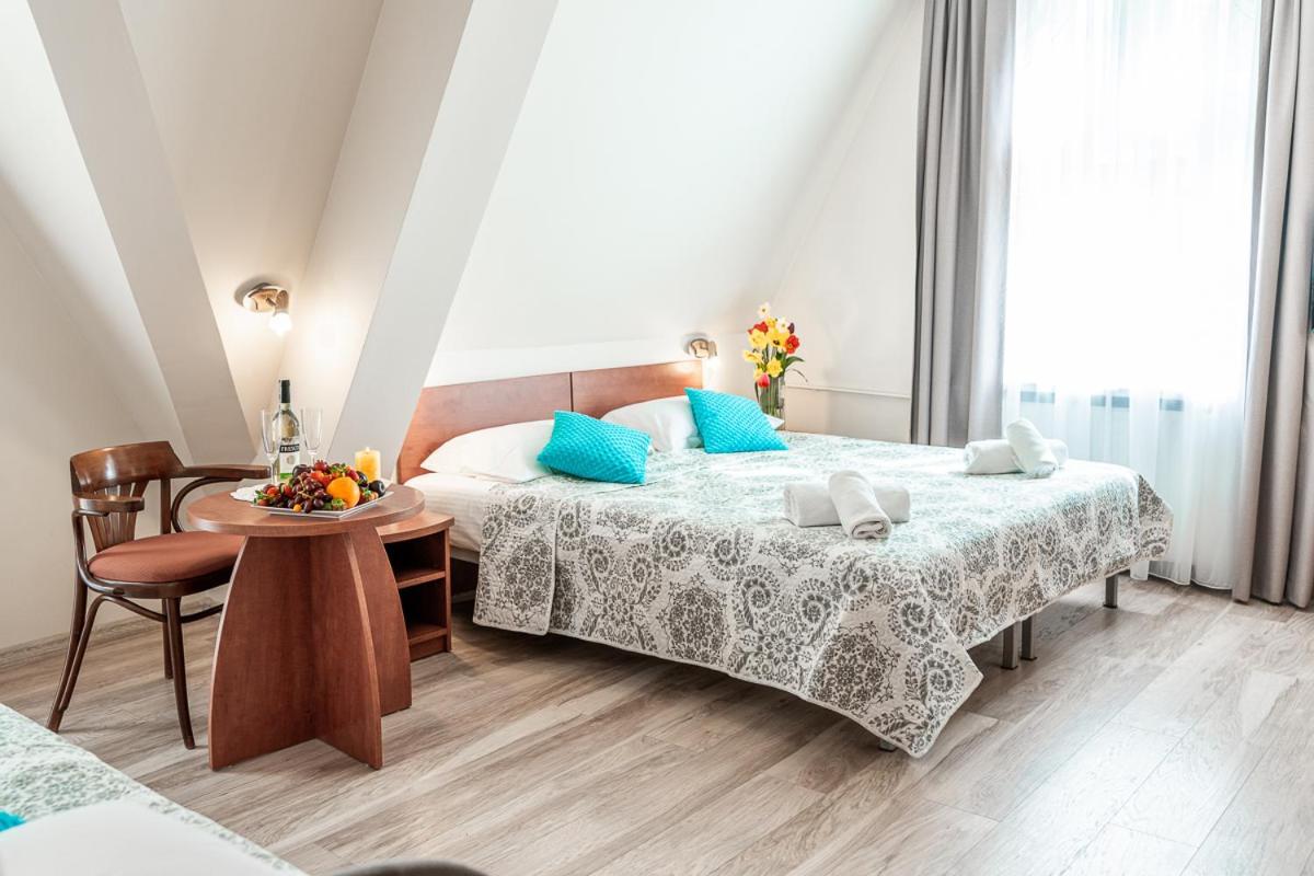 Świnoujście Hotel Cis מראה חיצוני תמונה