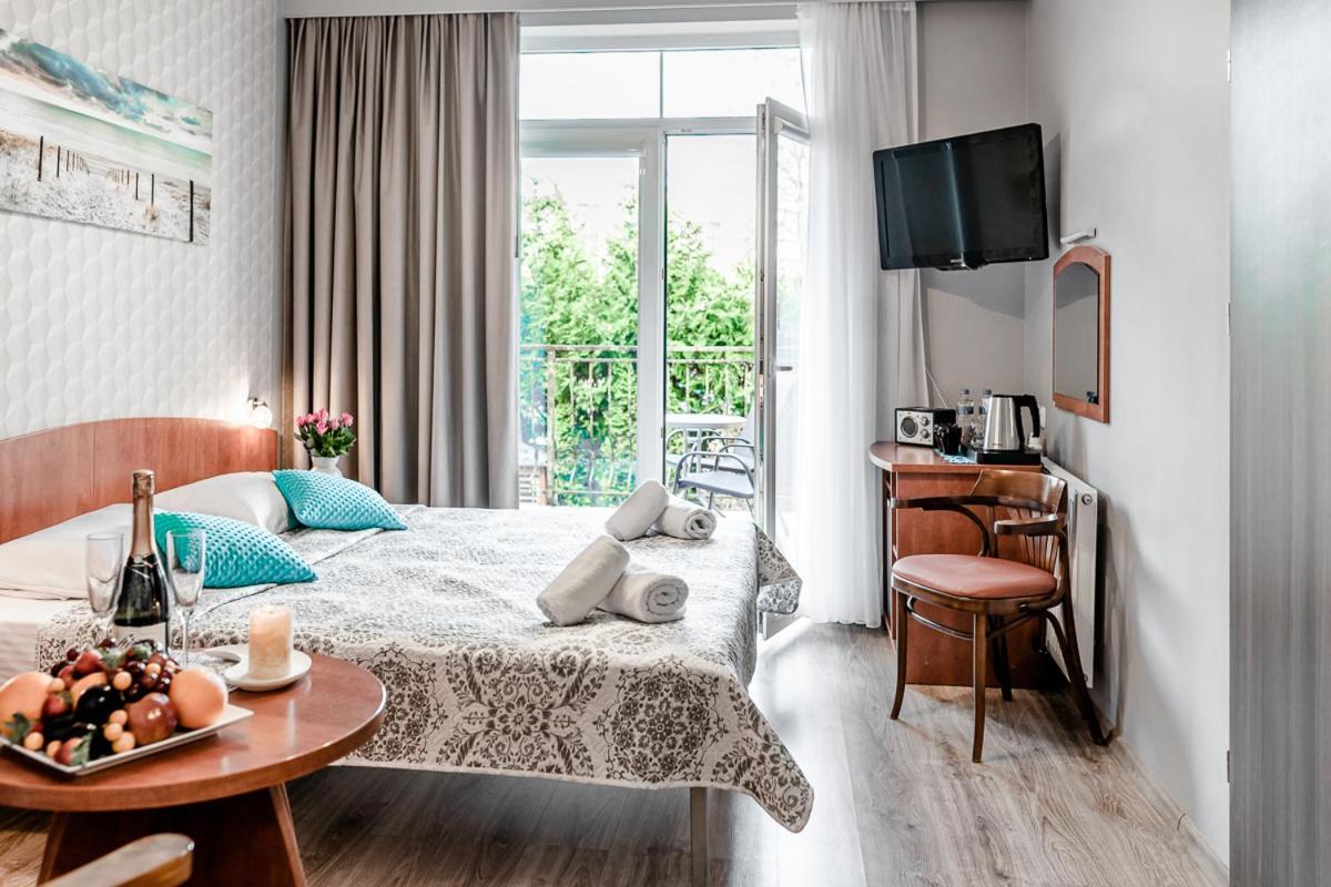 Świnoujście Hotel Cis מראה חיצוני תמונה