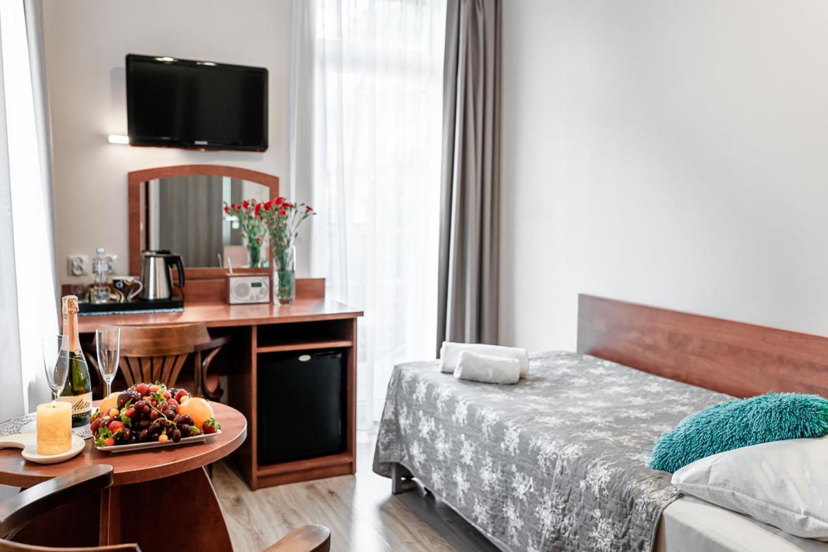 Świnoujście Hotel Cis מראה חיצוני תמונה