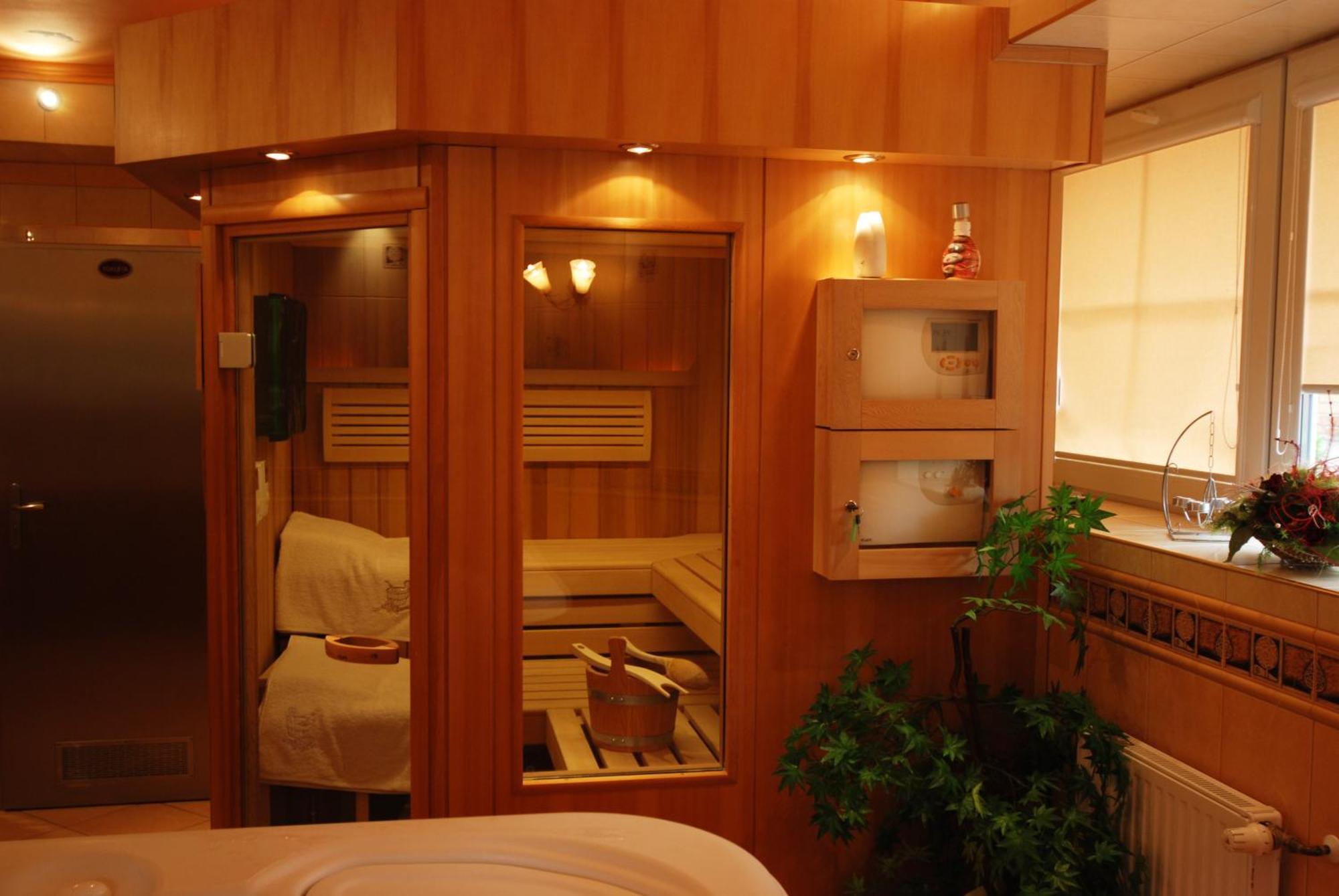 Świnoujście Hotel Cis מראה חיצוני תמונה