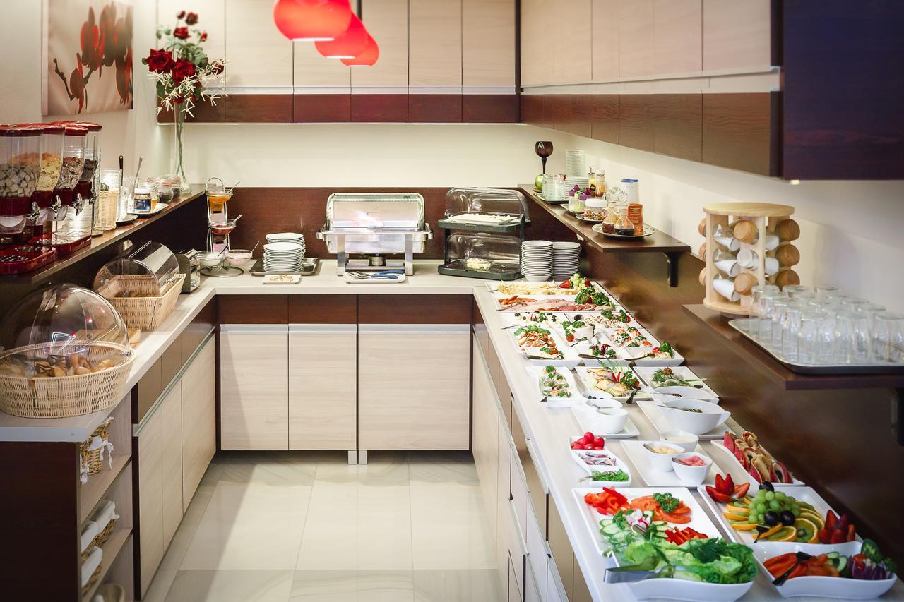 Świnoujście Hotel Cis מראה חיצוני תמונה